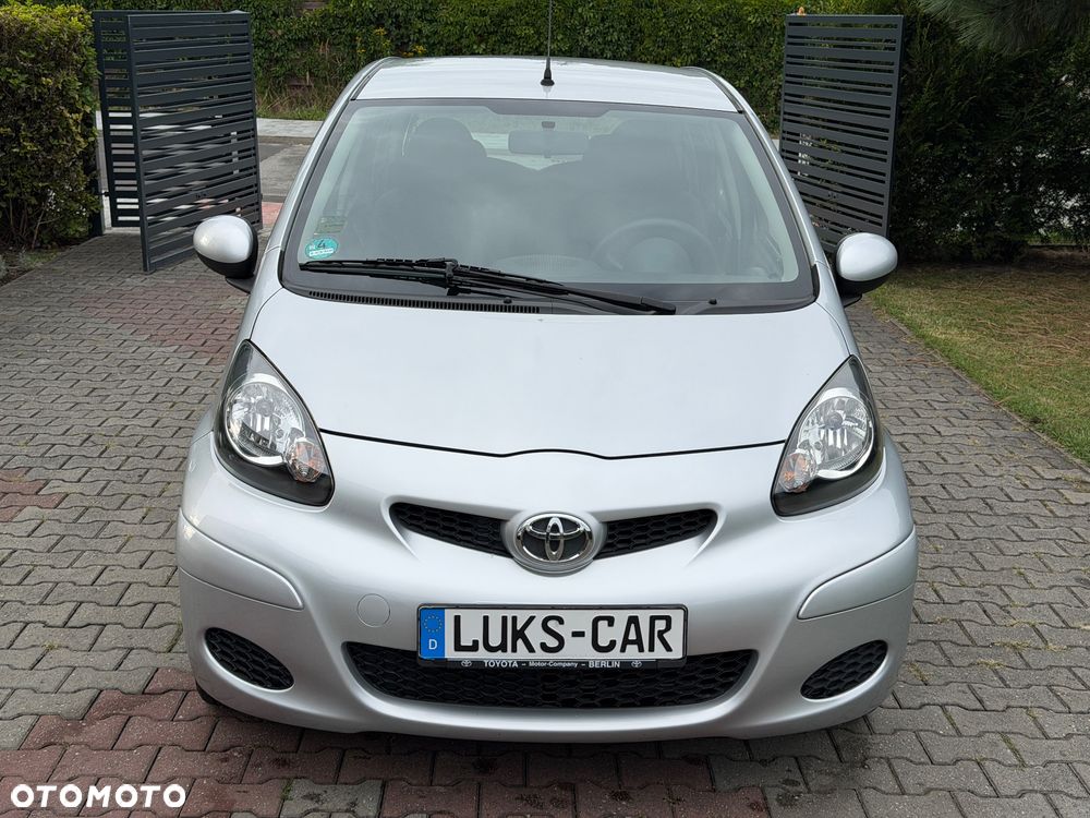 Toyota Aygo City - 12