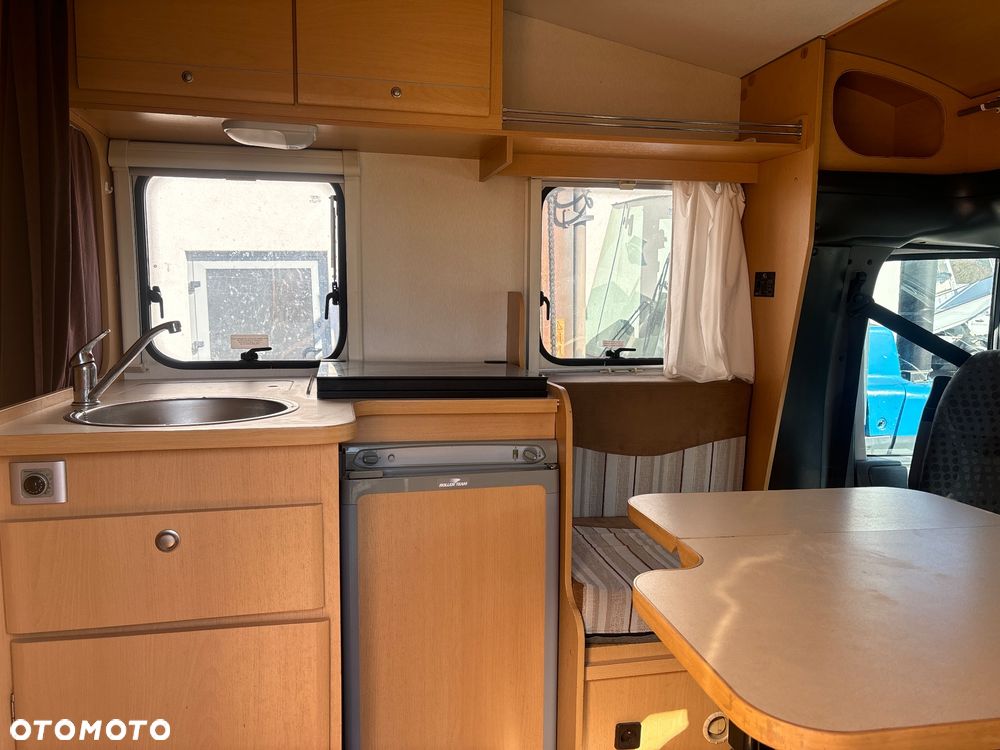 Ford Transit - 9