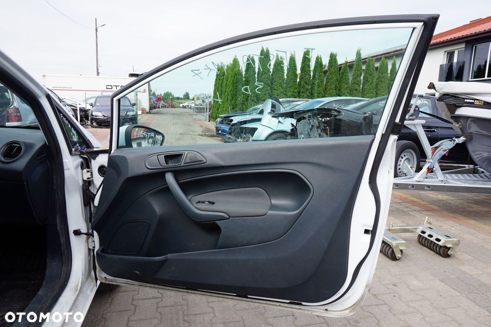 DRZWI PRZEDNIE PRAWE FIESTA VI MK6 VII MK7 3D HB H9  BIAŁY FORD 2008-2017 - 7