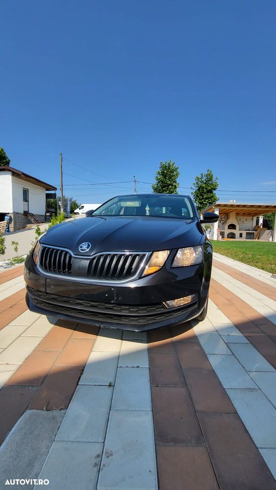 Skoda Octavia - 10
