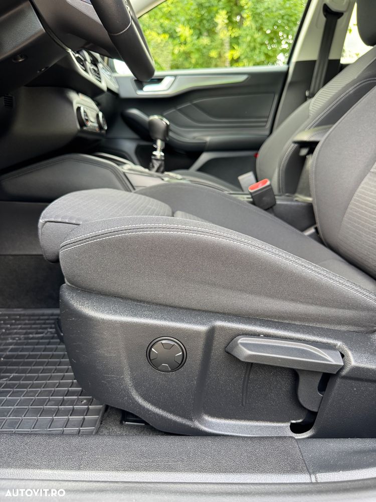 Ford Focus - 15