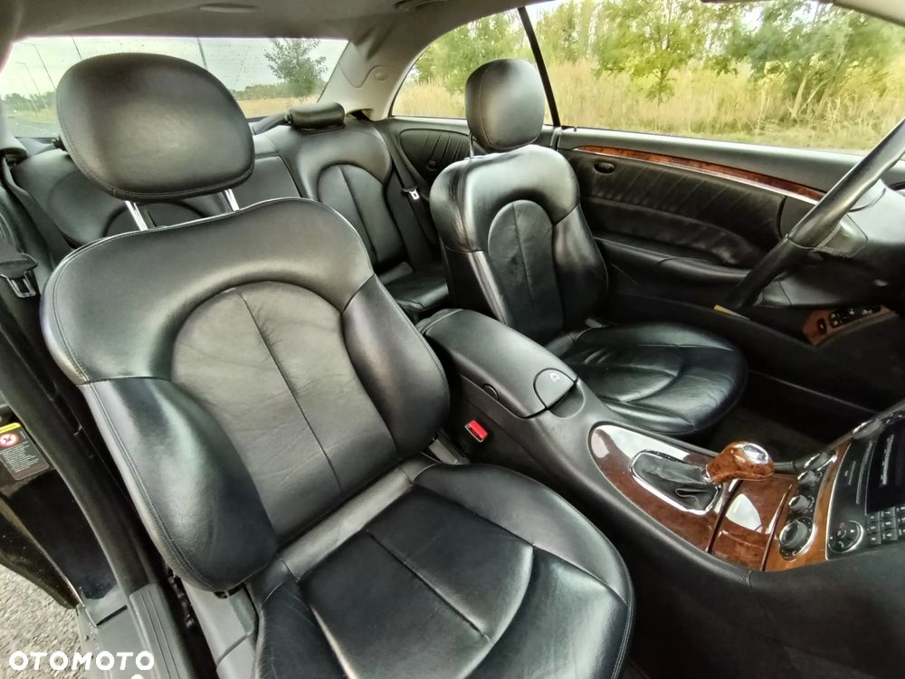 Mercedes-Benz CLK - 8