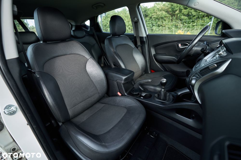 Hyundai ix35 1.6 2WD Fifa World Cup Edition - 26