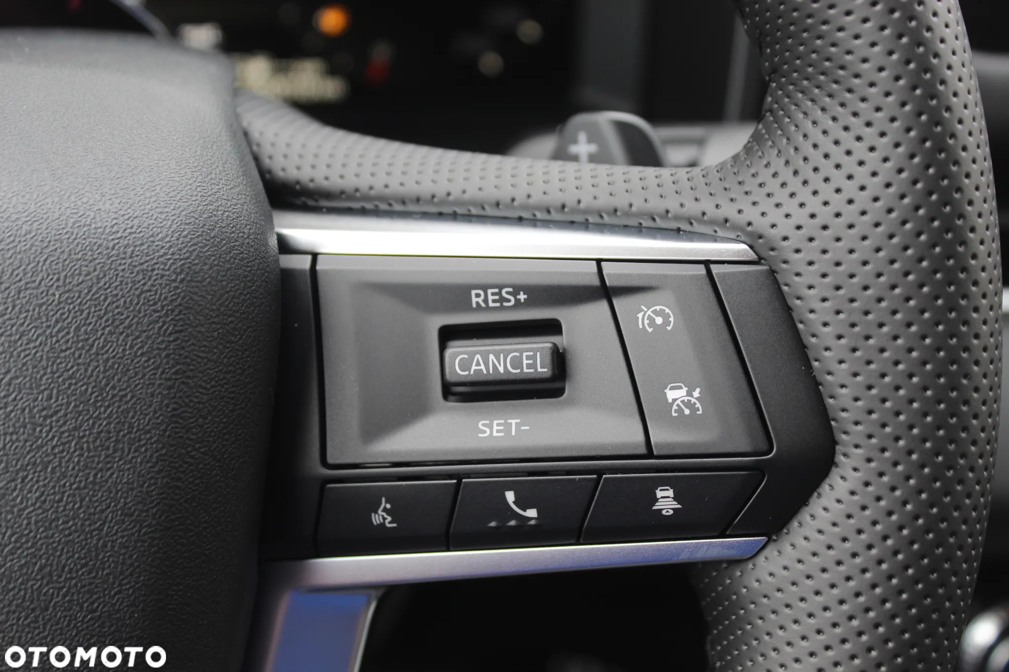 Mitsubishi Outlander ver-phev-instyle - 23