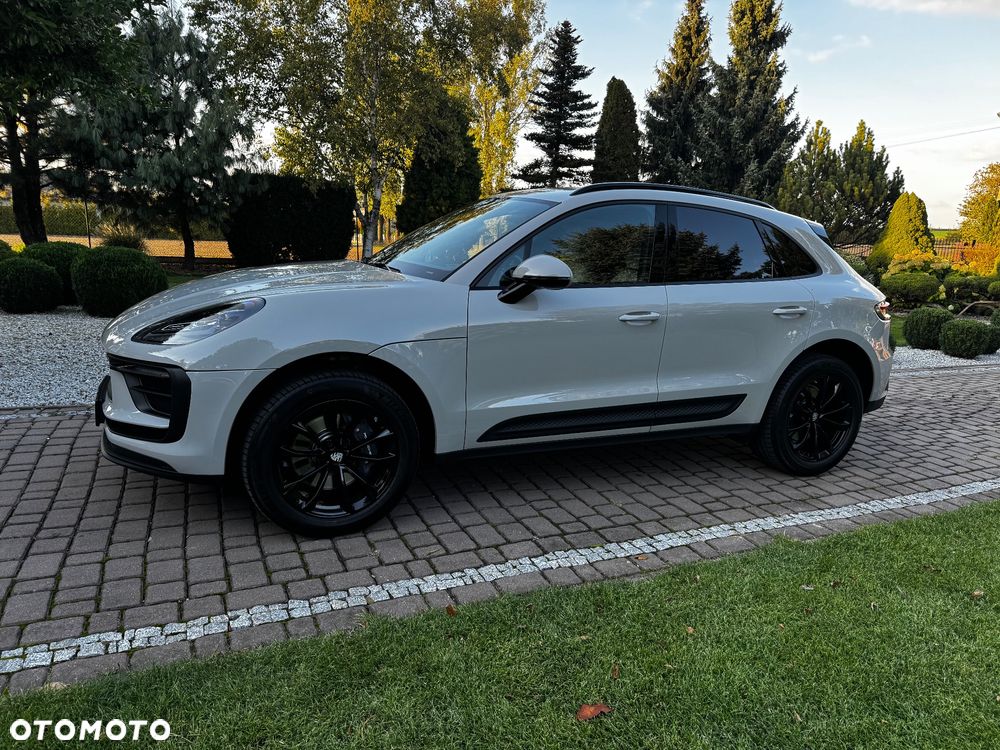 Porsche Macan Standard - 3