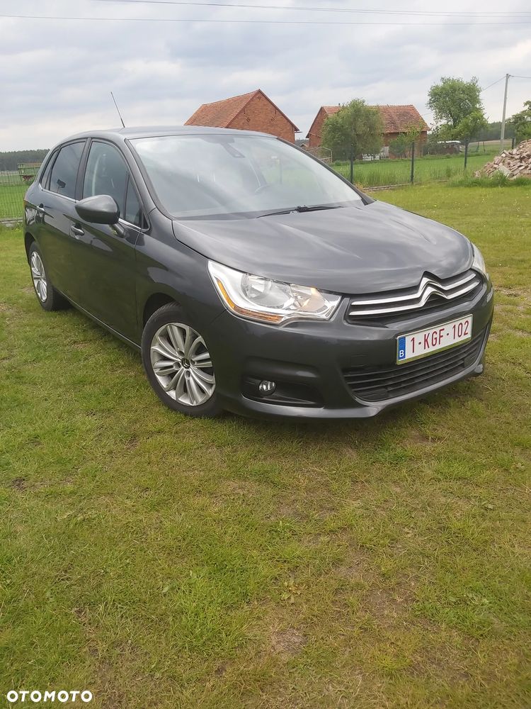 Citroën C4 e-HDi 115 ETG6 Exclusive - 6