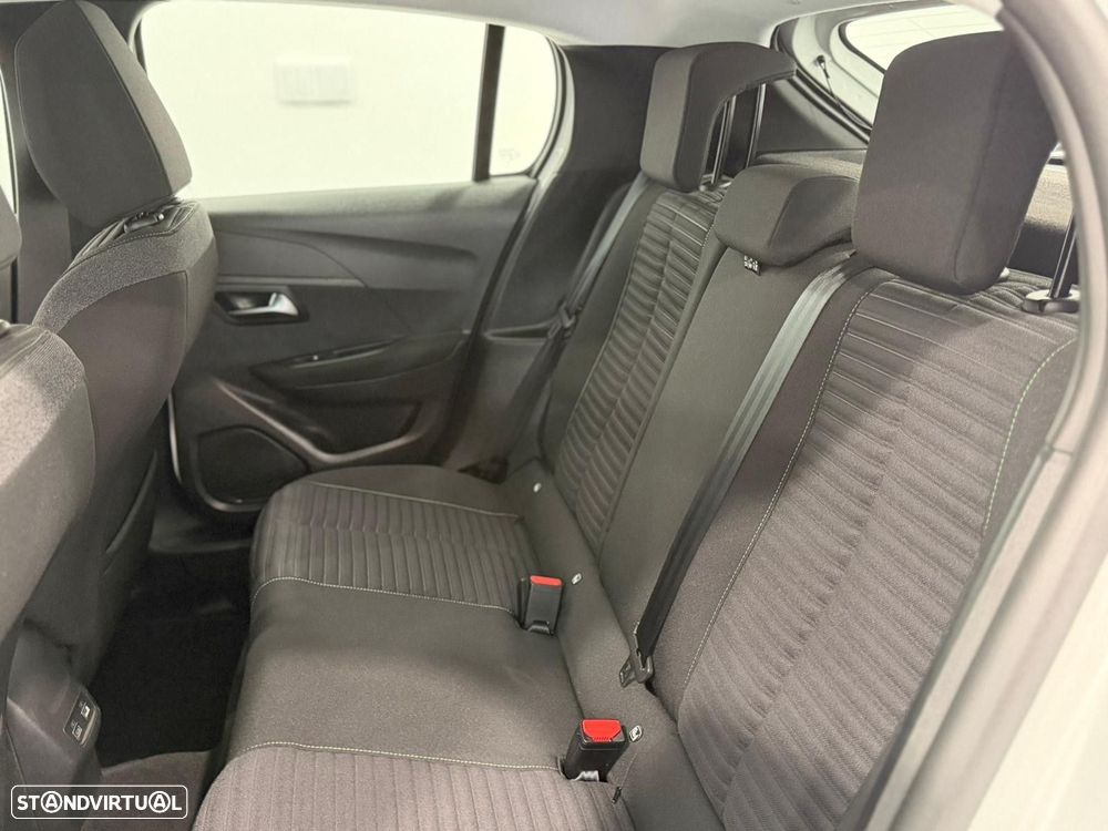 Peugeot e-208 50 kWh Active Pack - 5