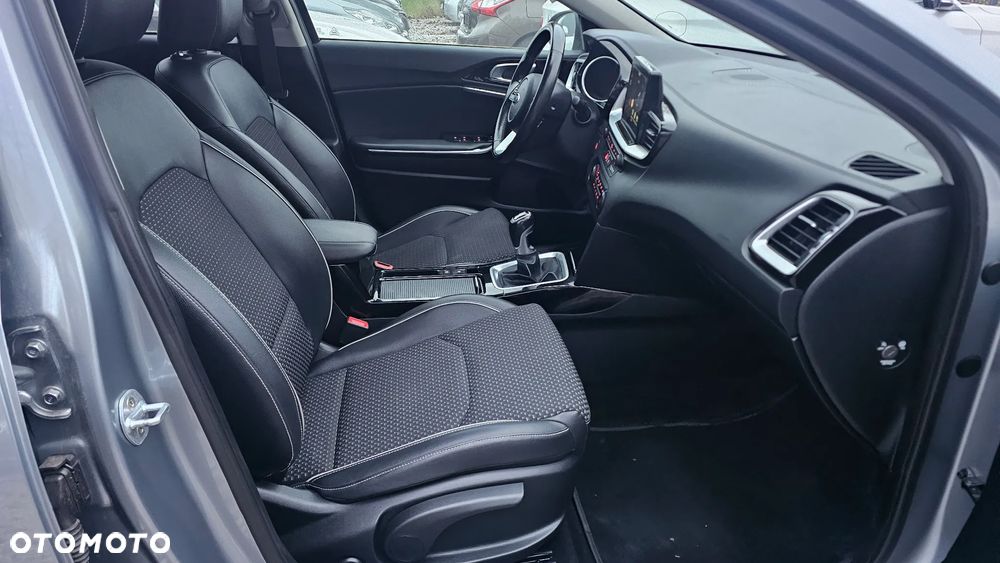 Kia Ceed SW 1.6 CRDi Spirit - 15