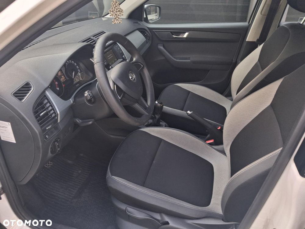 Skoda Fabia 1.2 TSI Ambition - 14