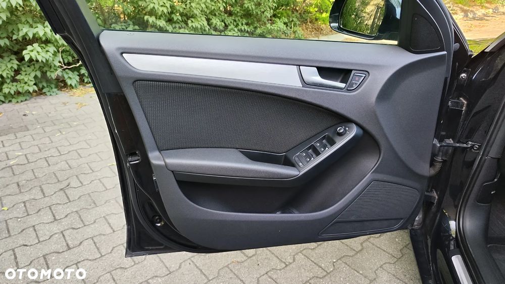 Audi A4 Avant 2.0 TDI DPF S line Sportpaket (plus) - 17