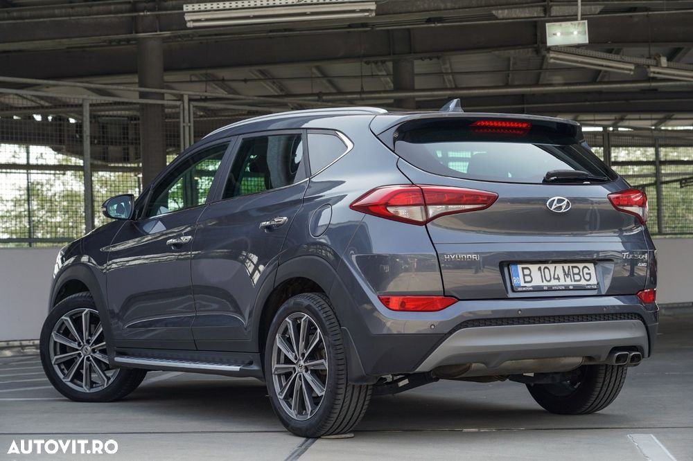 Hyundai Tucson 2.0 CRDI 4WD 6AT Premium+ - 18
