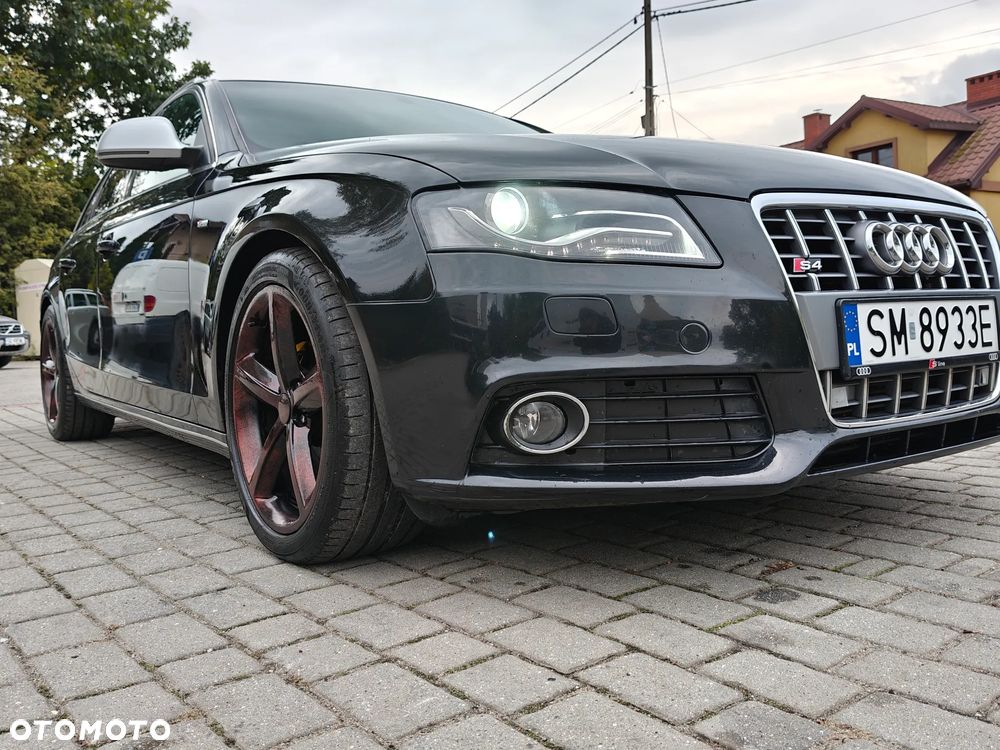 Audi A4 Avant 2.0 TDI DPF multitronic S line Sportpaket (plus) - 37