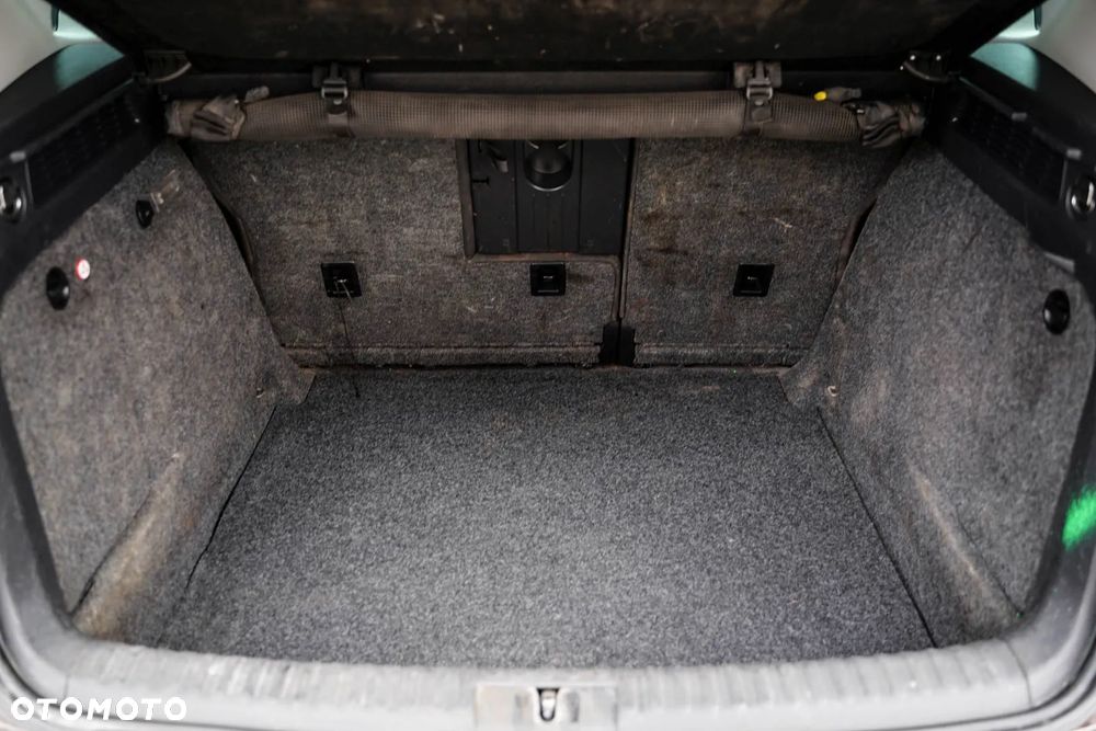 Volkswagen Tiguan - 15