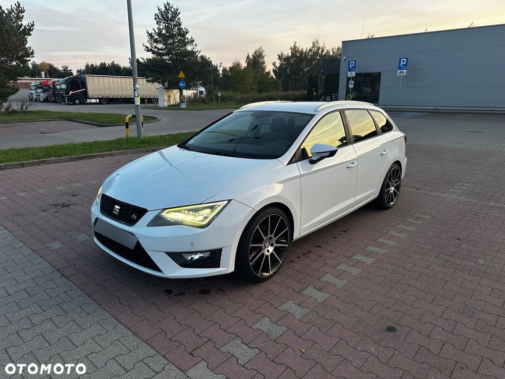 Seat Leon 2014 photo 2