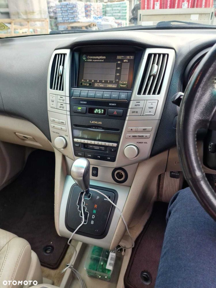 Lexus RX - 7