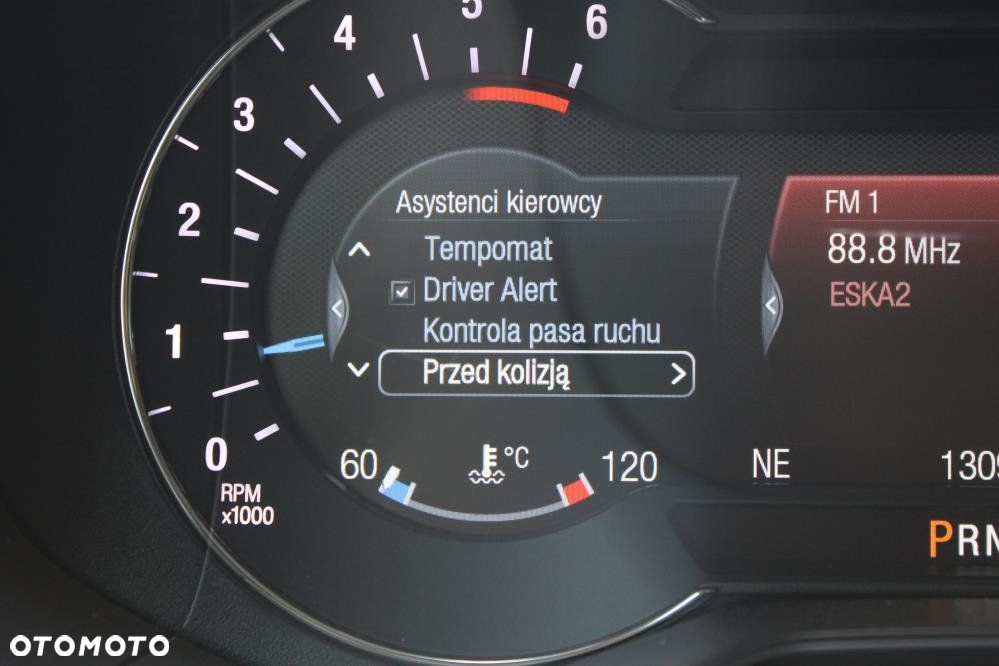 Ford Mondeo - 29