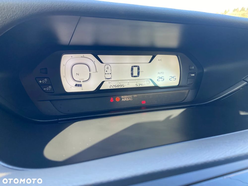 Citroën C4 Picasso - 26