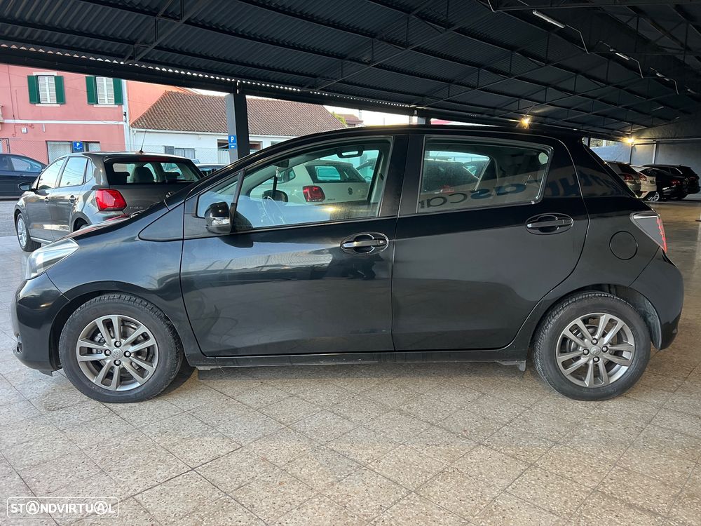 Toyota Yaris 1.4 D-4D Sport +P.Tec. +P.Plus+P.Luxury - 3