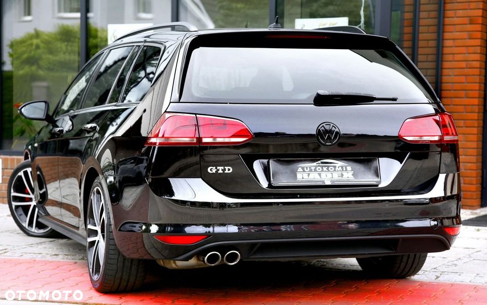 Volkswagen Golf - 20