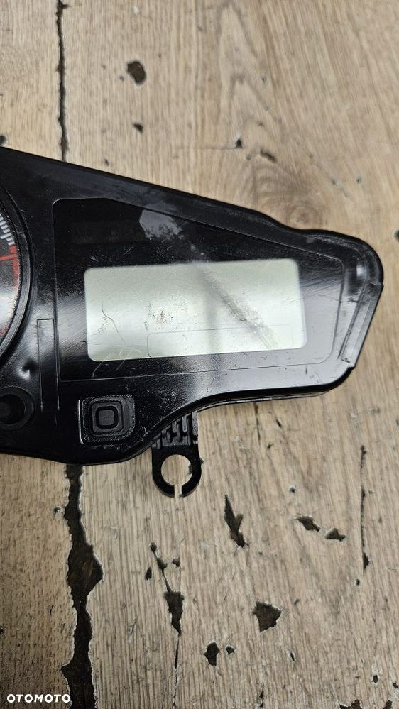 Licznik zegar prędkościomierz Honda VFR 800 V-Tec - 4