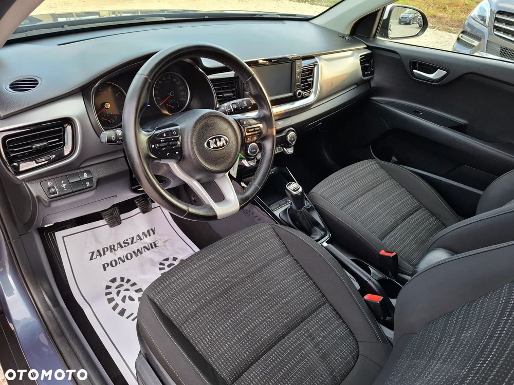 Kia Stonic - 8