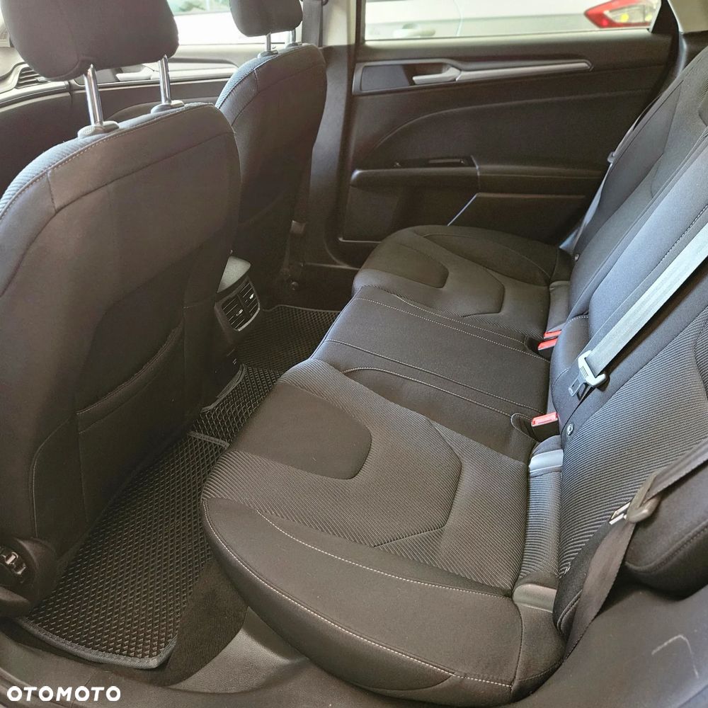 Ford Mondeo 2.0 TDCi STart-Stopp PowerShift-Aut Titanium - 24