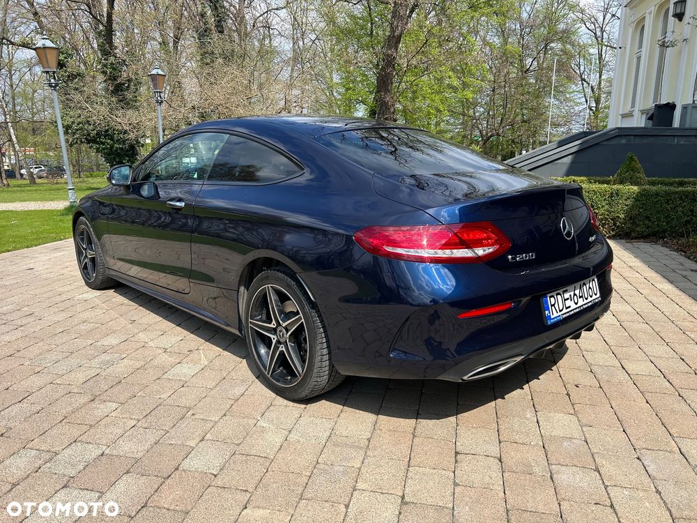 Mercedes-Benz Klasa C 200 4-Matic 9G-Tronic - 10