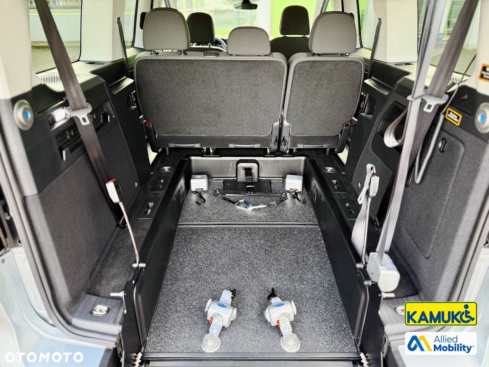 Ford Tourneo Connect 1.5 EcoBoost Titanium - 21