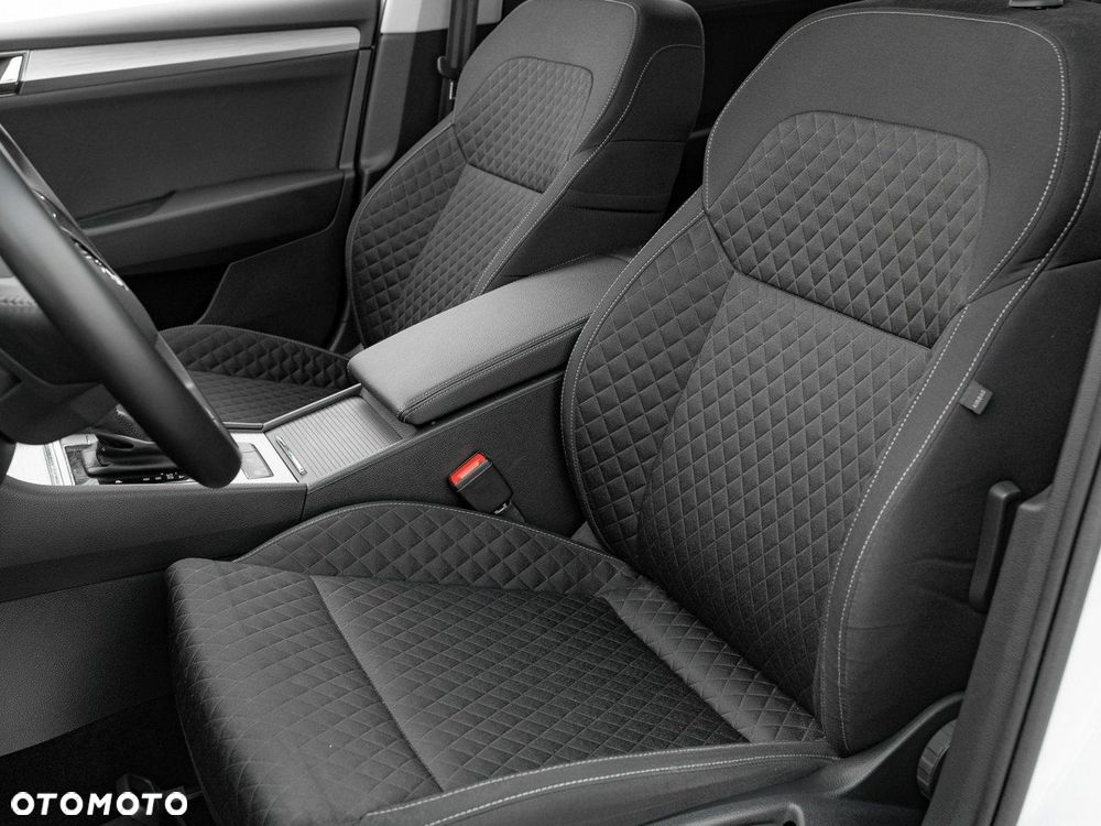 Skoda Superb 2.0 TDI SCR Ambition DSG - 14