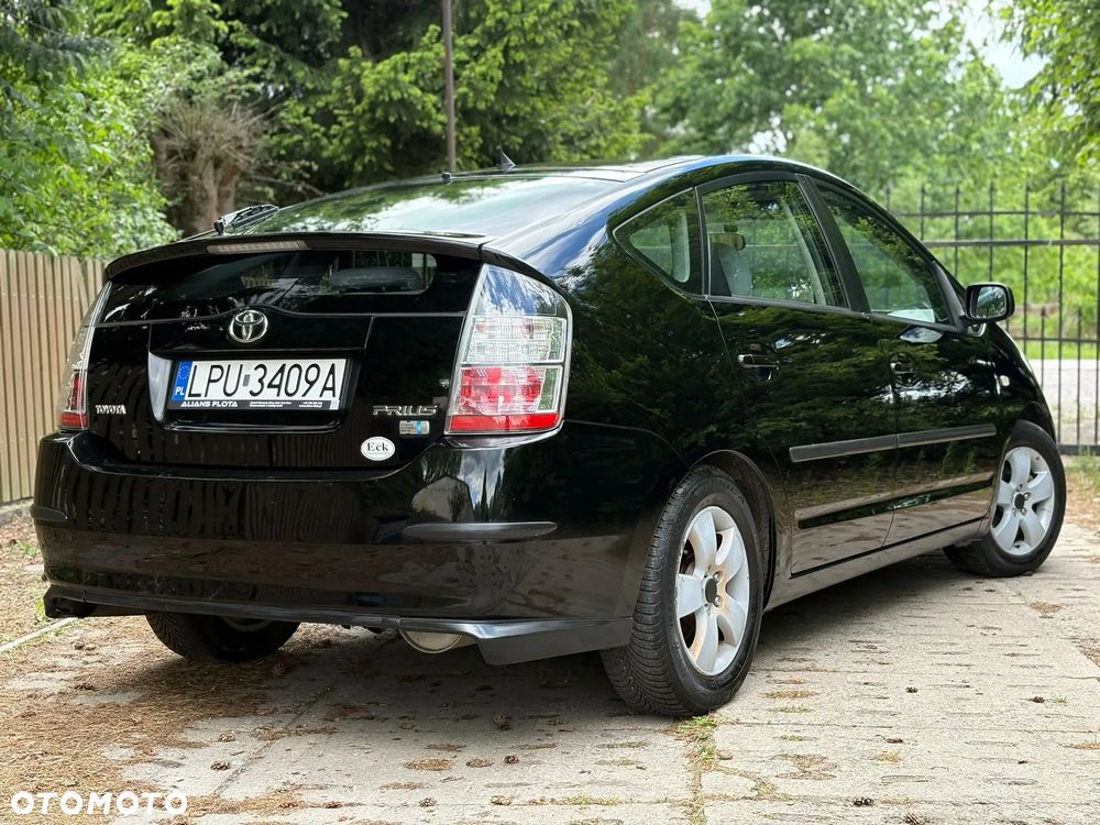 Toyota Prius 1.5 VVT-i Sol - 20