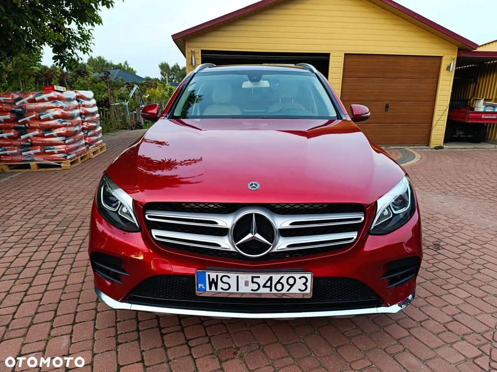 Mercedes-Benz GLC - 29