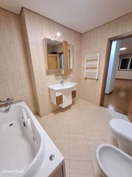 Moradia V4 Palmeira de Faro - Grande imagem: 4/11