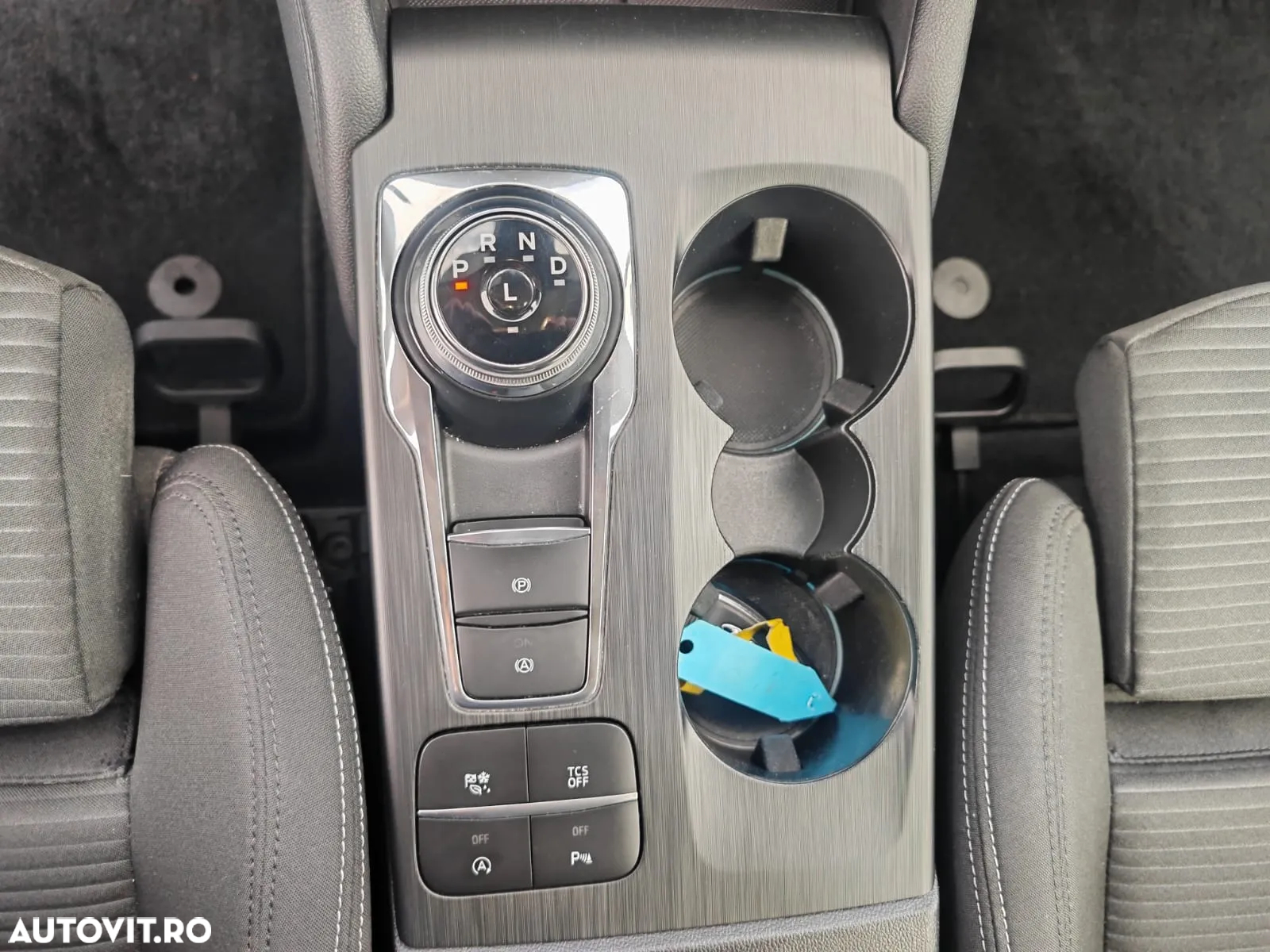 Ford Focus 1.5 EcoBlue Start-Stopp-System Aut. TITANIUM - 12