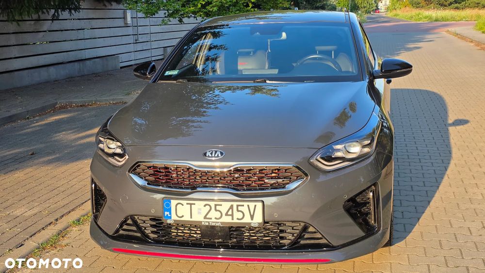 Kia ProCeed - 26