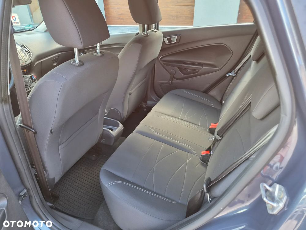 Ford Fiesta - 17