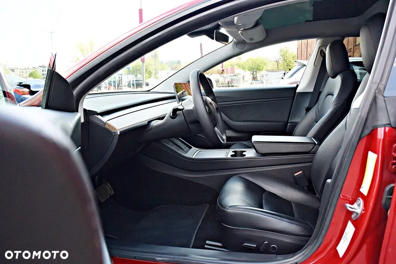 Tesla Model 3 Langstreckenbatterie Allradantrieb Dual Motor - 21