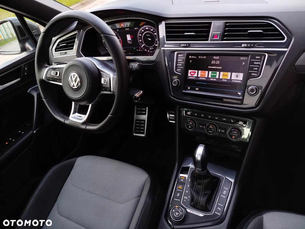 Volkswagen Tiguan 2.0 TDI SCR 4Motion DSG IQ.DRIVE - 21