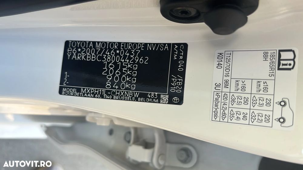 Toyota Yaris 1.5 VVT-i HSD Active - 31