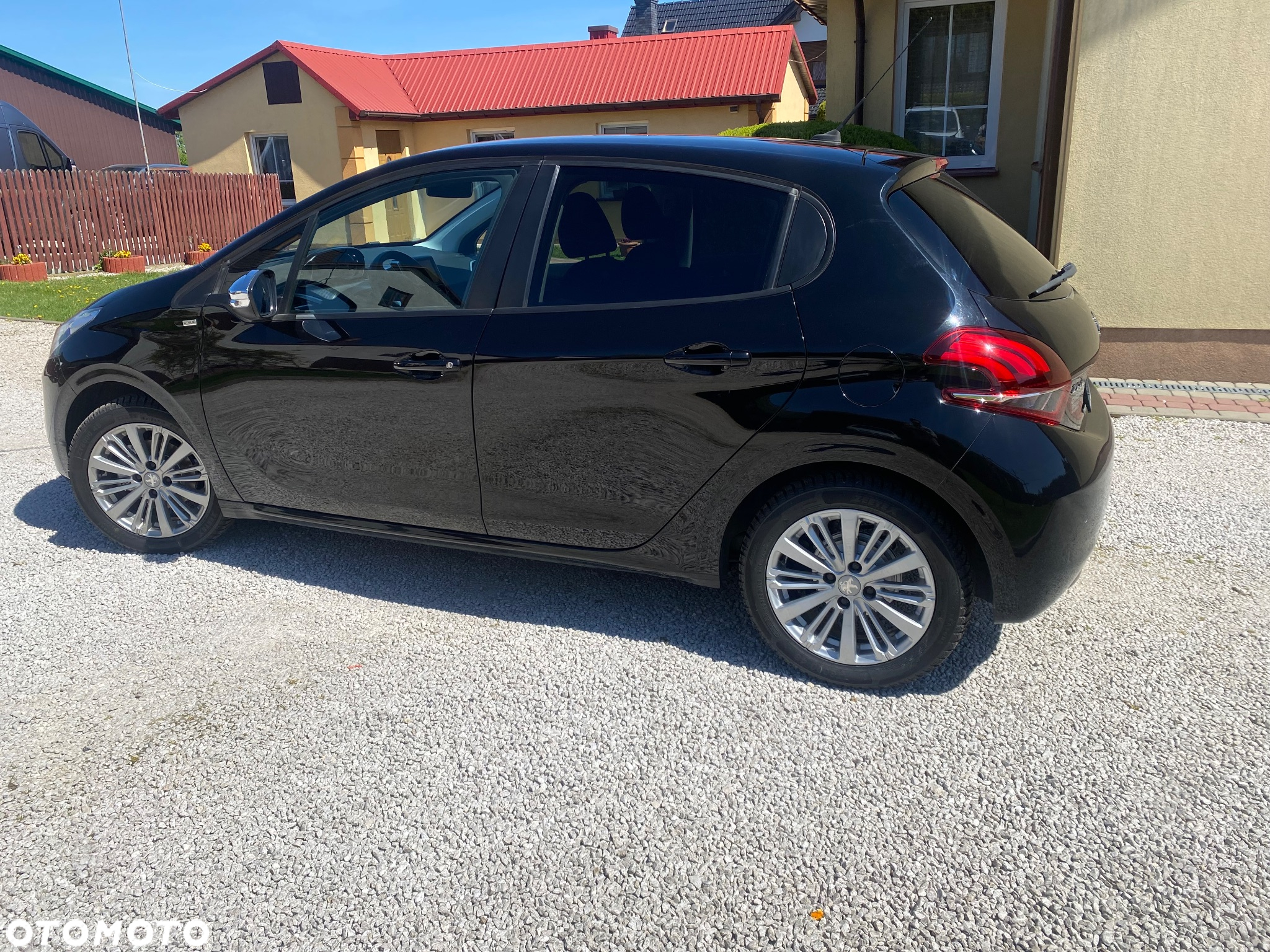 Peugeot 208 1.2 PureTech Style - 6