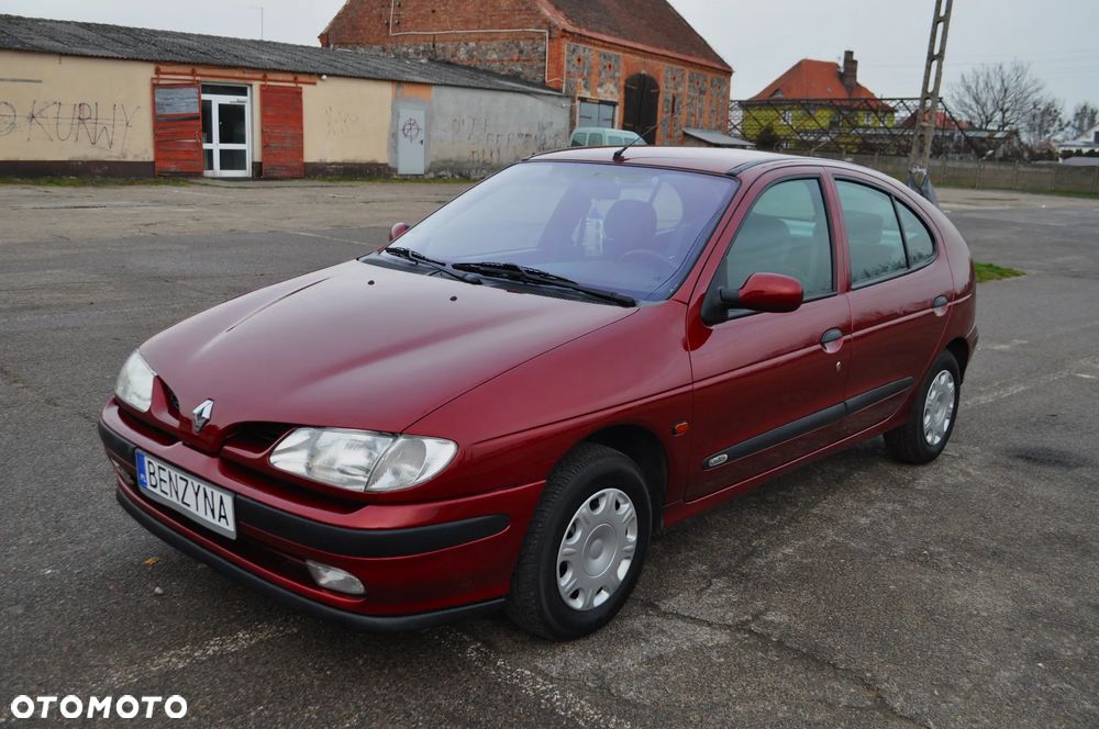 Renault Megane 1.6 RN - 3
