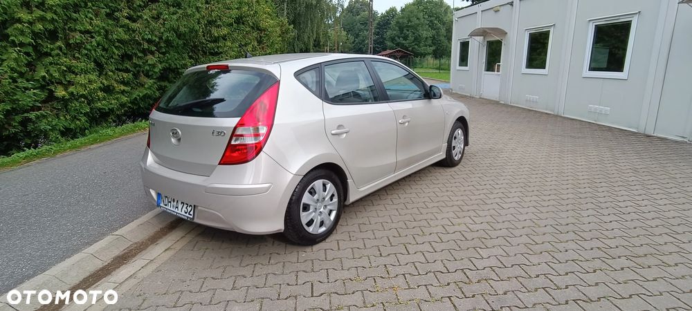 Hyundai i30 i30cw 1.4 Comfort - 4