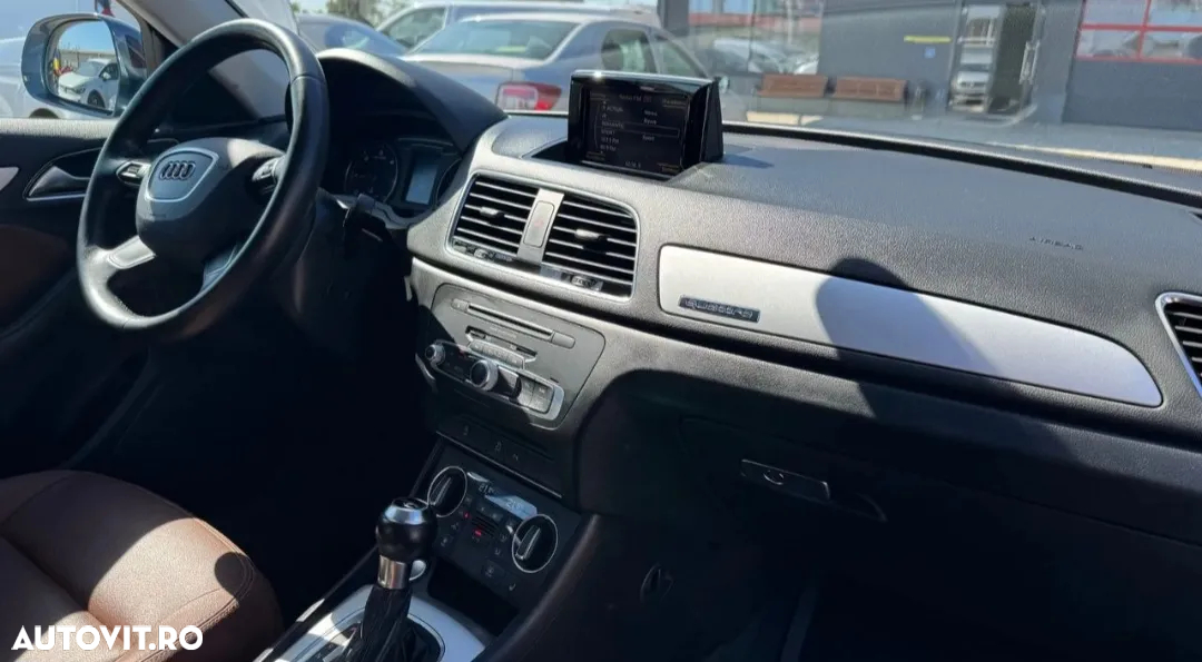 Audi Q3 2.0 TDI Quattro S tronic - 30