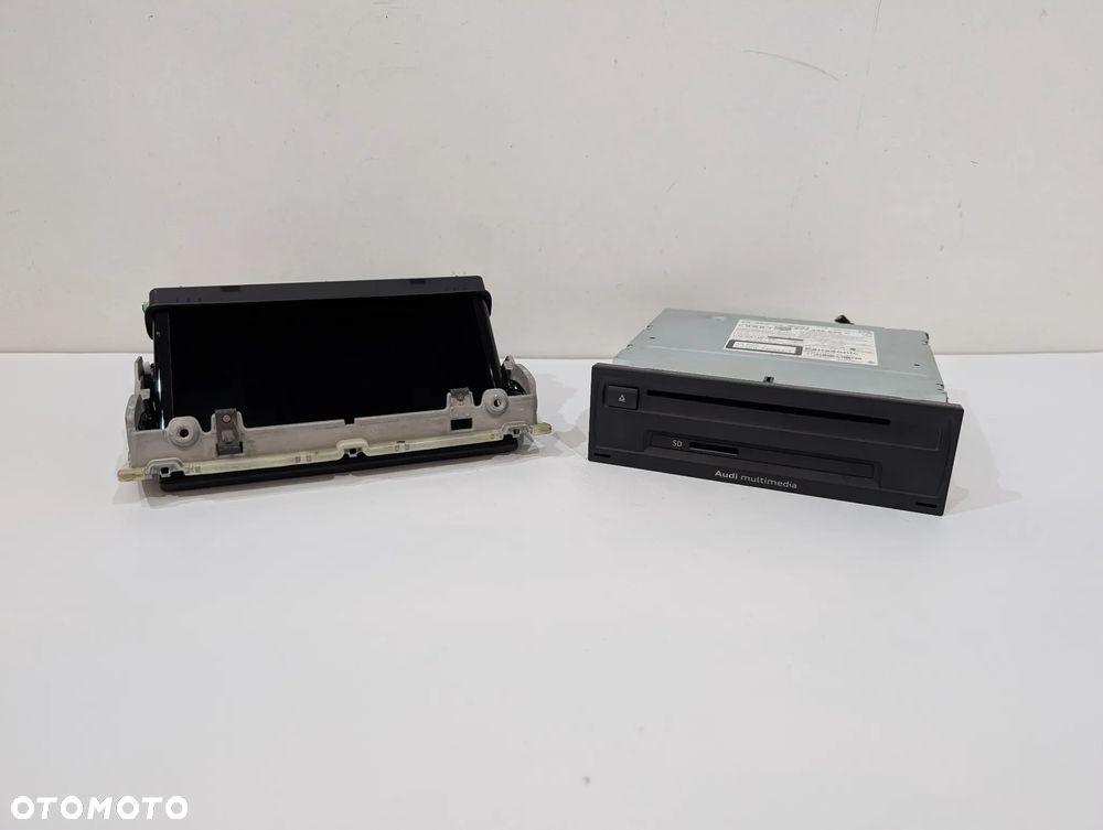 AUDI A3 8V RADIO NAWIGACJA WYŚWIETLACZ CZYTNIK 8V0857273M 8V0035840C - 2