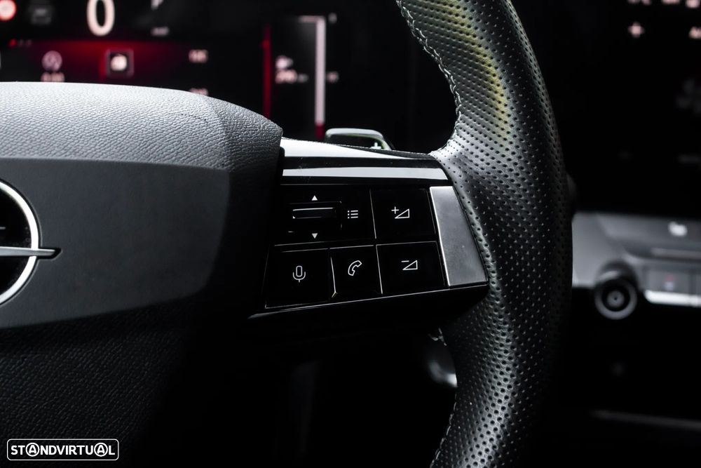 Opel Astra Sports Tourer 1.2 Turbo Auto GS Line - 13