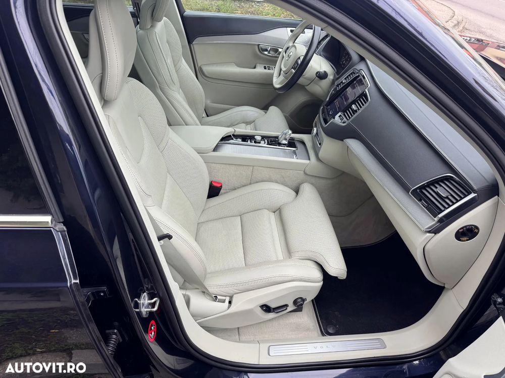Volvo XC 90 T8 AWD Twin Engine Geartronic Inscription - 17