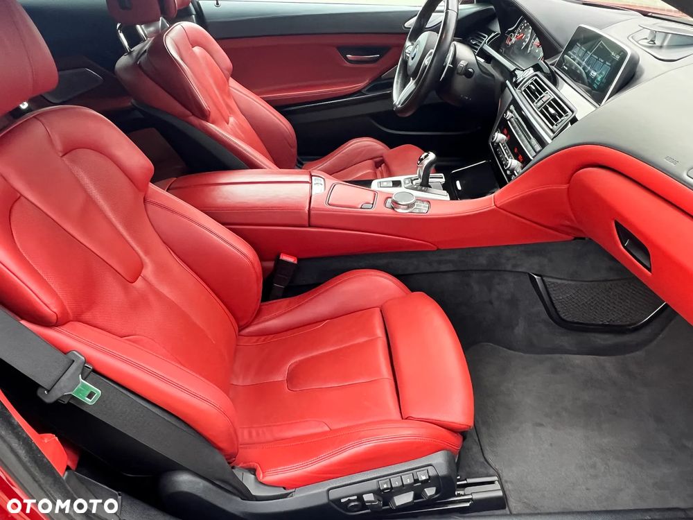 BMW M6 Standard - 25