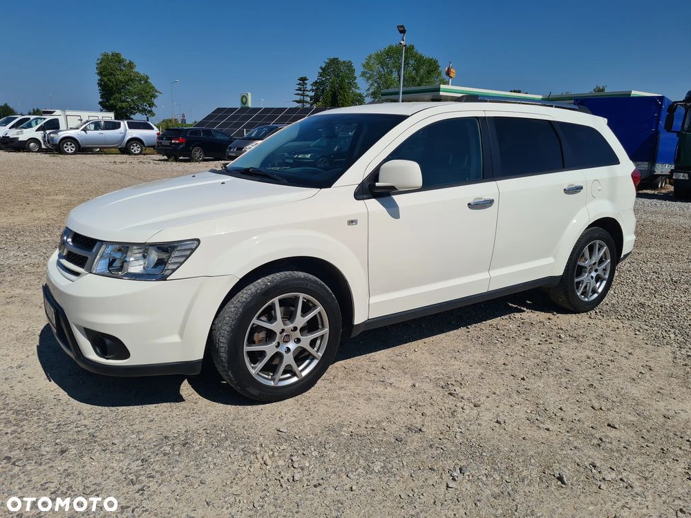 Fiat Freemont 2.0 Multijet 16V DPF Automatik Allrad Lounge - 3