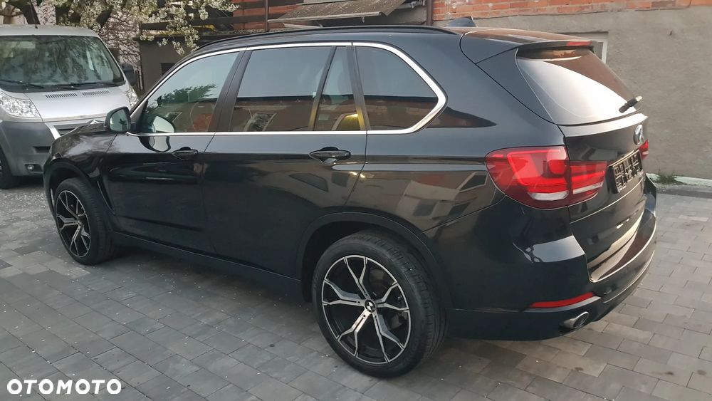 BMW X5 xDrive25d - 16