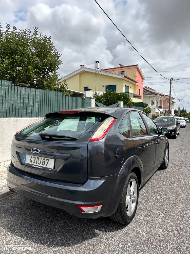 Ford Focus 1.6 TDCi Trend - 6