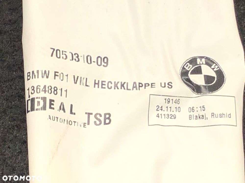 TAPICERKA KLAPY BAGAŻNIKA  BMW 7 (F01, F02, F03, F04) 2008 - 2015 750 i, Li 300 kW [408 KM] benzyna - 4